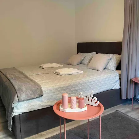 Nakit Apartment